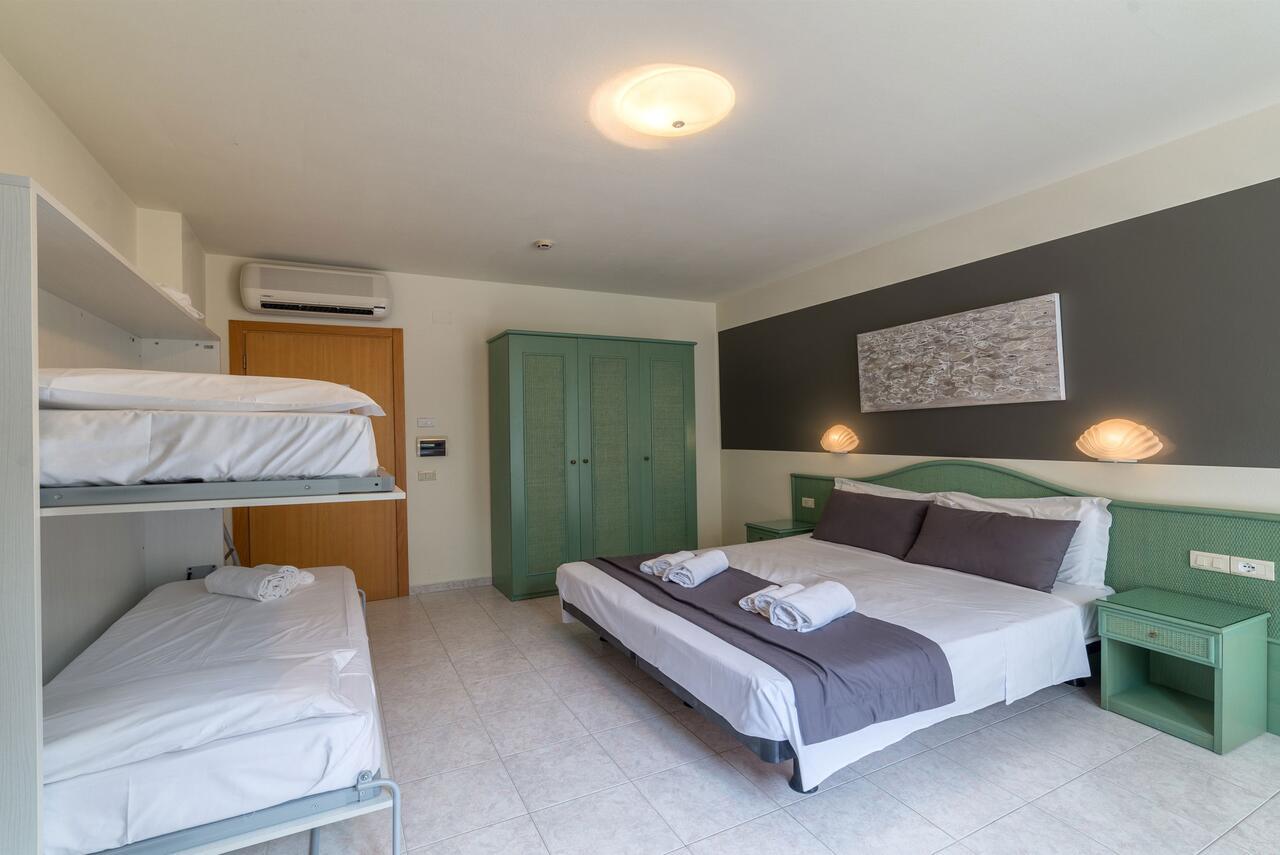 Hotel Airone (Adults Only) بيبيوني المظهر الخارجي الصورة