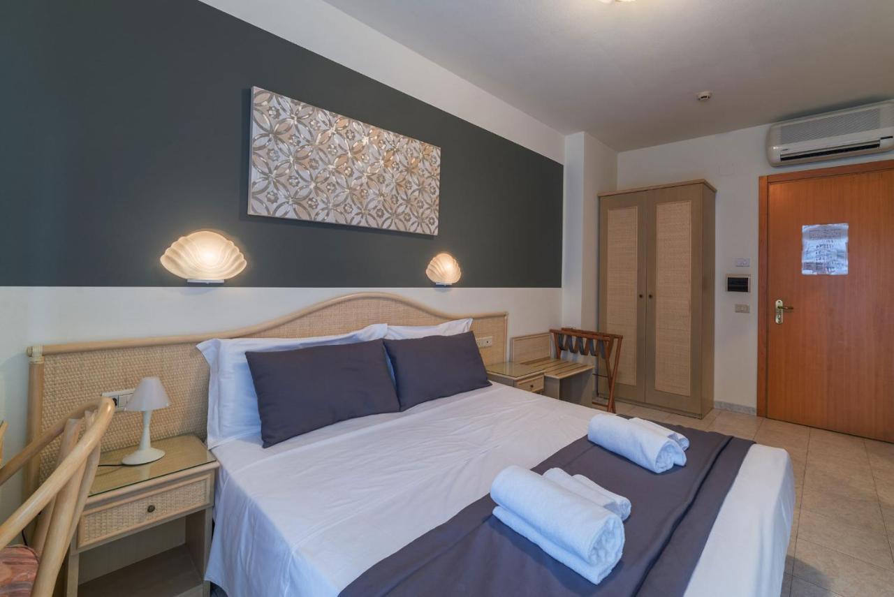 Hotel Airone (Adults Only) بيبيوني المظهر الخارجي الصورة