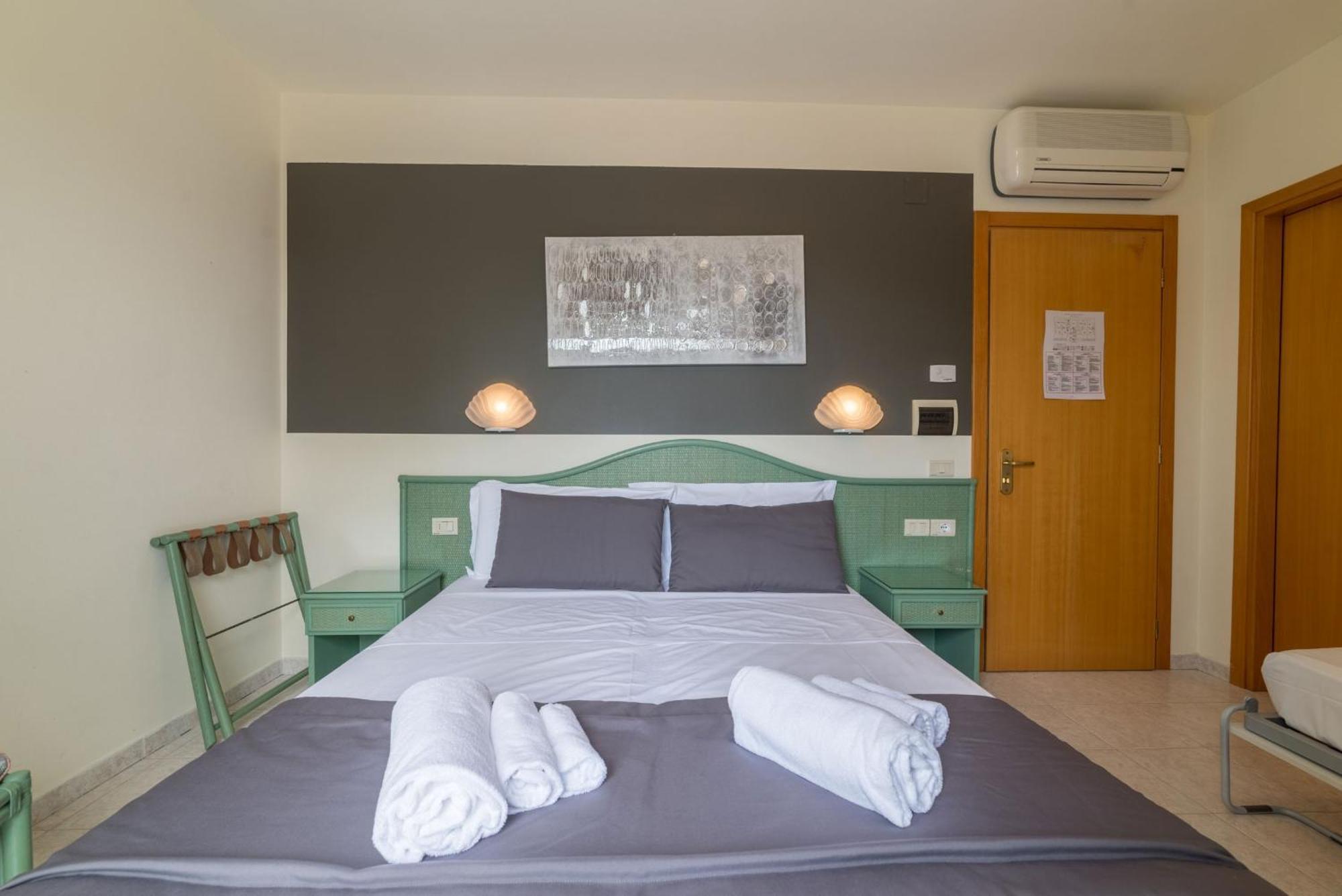 Hotel Airone (Adults Only) بيبيوني المظهر الخارجي الصورة