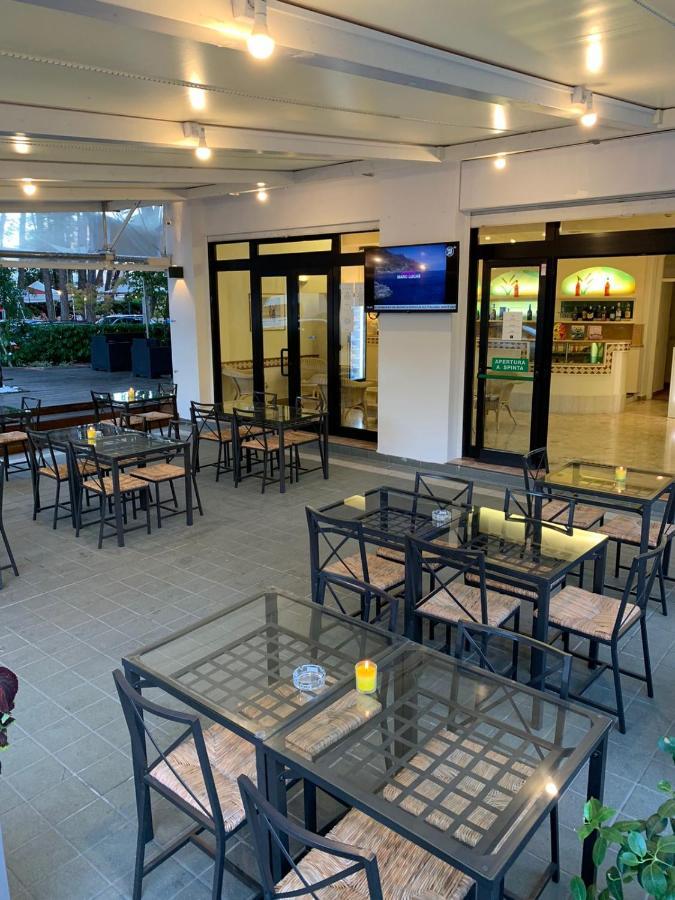 Hotel Airone (Adults Only) بيبيوني المظهر الخارجي الصورة